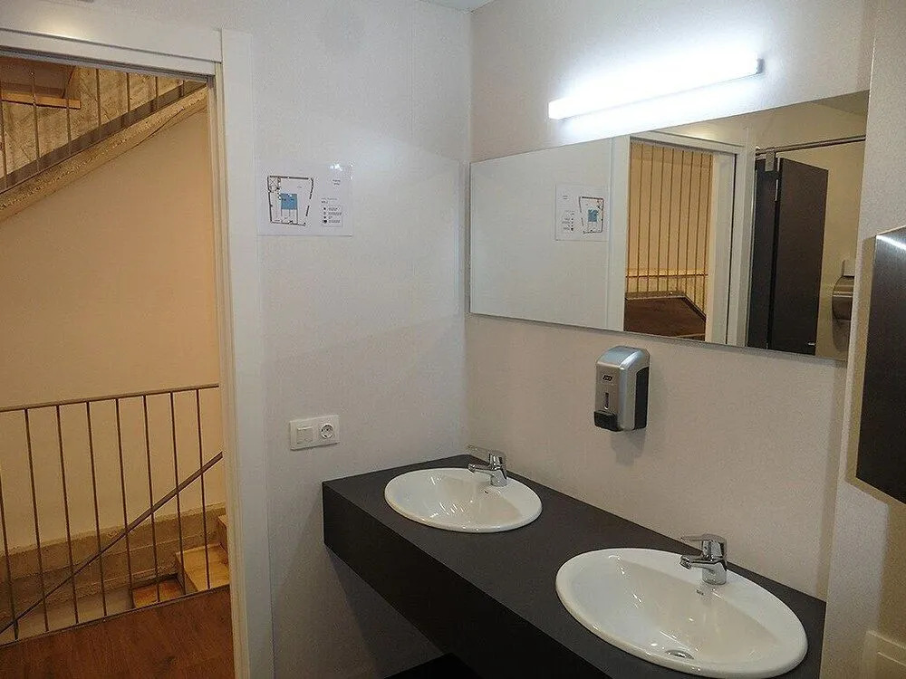 Agora Hostel