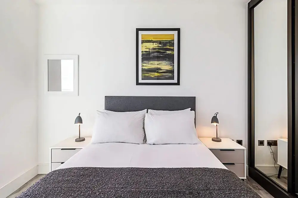 High Rise Apartment in Acton