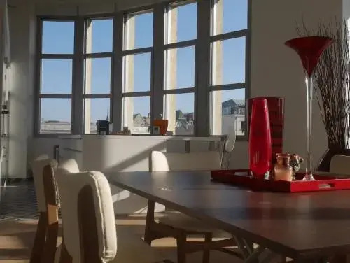 Loft Des Sacres - Vue Unique Sur La Cathedrale