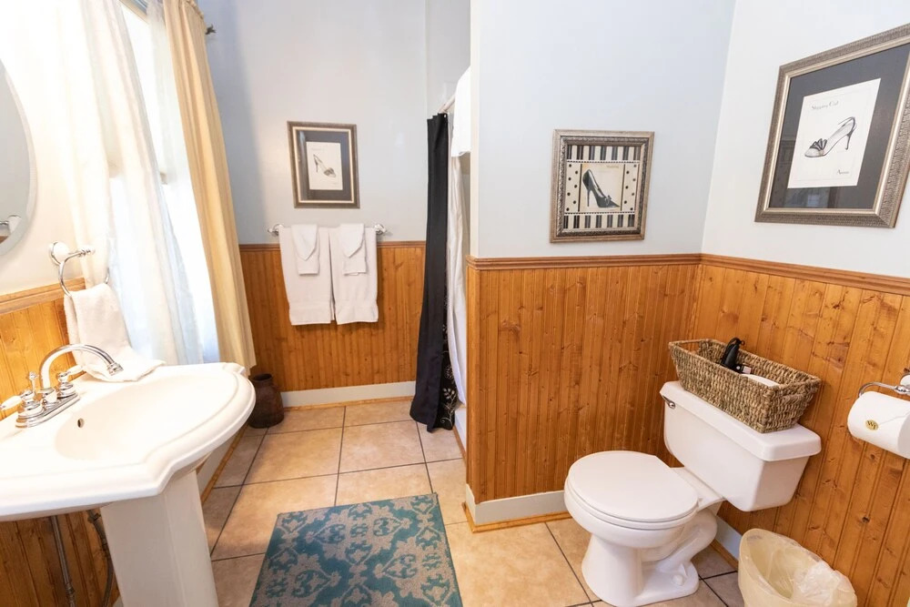 Waybury Inn