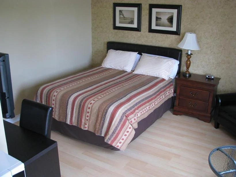 MacNeils Motel