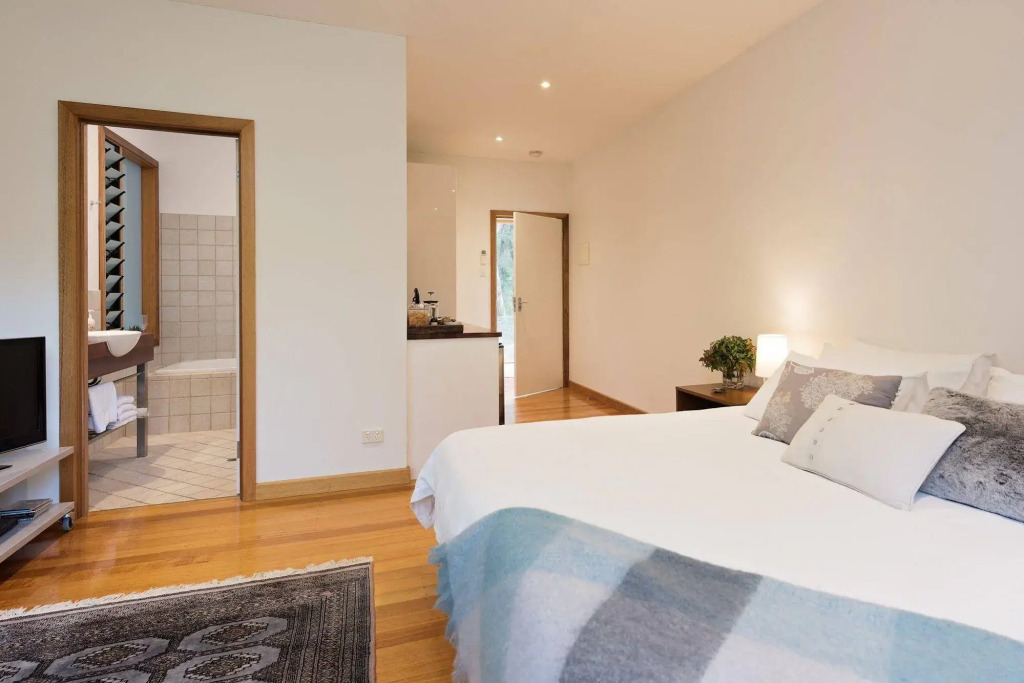 Cladich Pavilions Bed and Breakfast