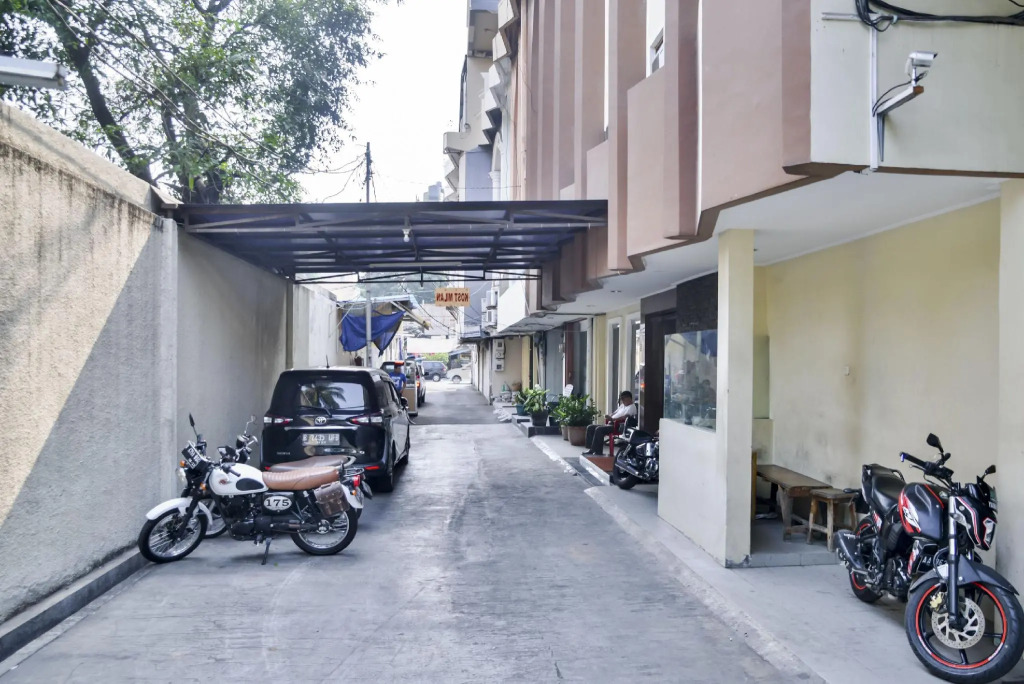 Kost Milan