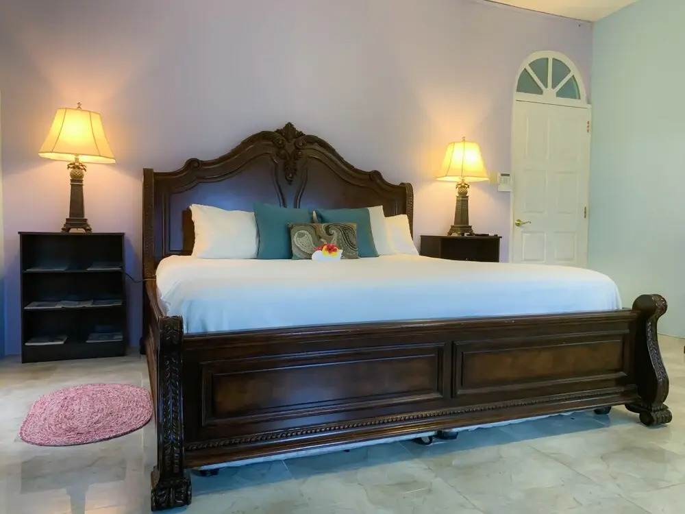 Russell Villas Garden House