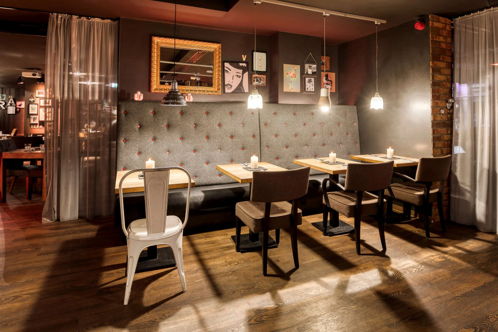 Отель pentahotel Brussels City Centre