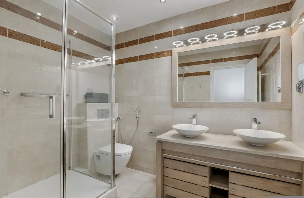 Luxury 4 Bed Residence - Next to Arc de Triomphe