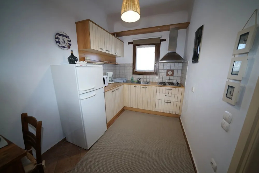 Divers House