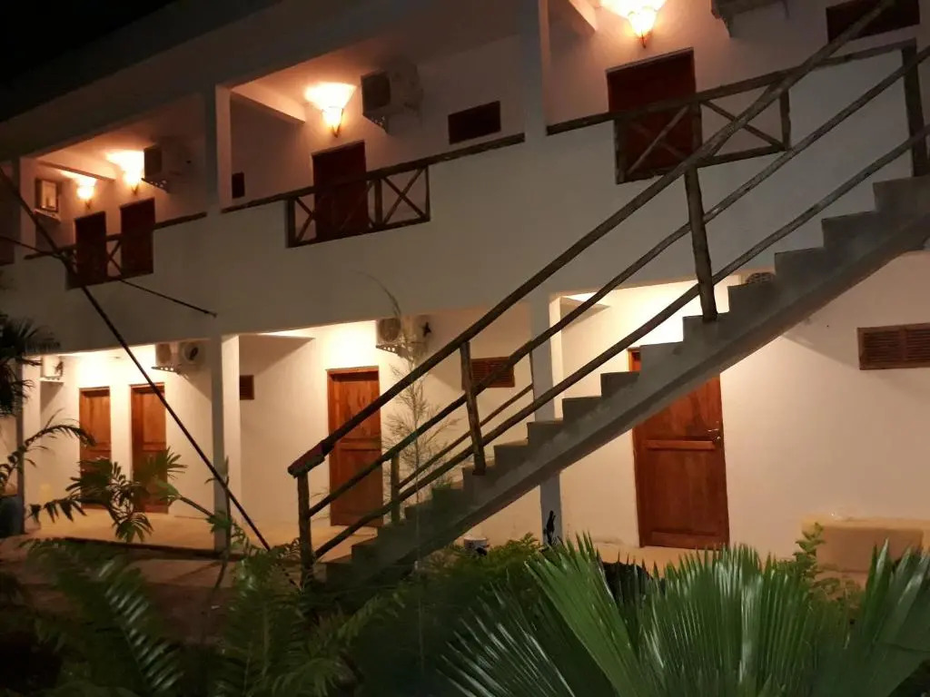 27 Cafe Zanzibar Airport Hotel