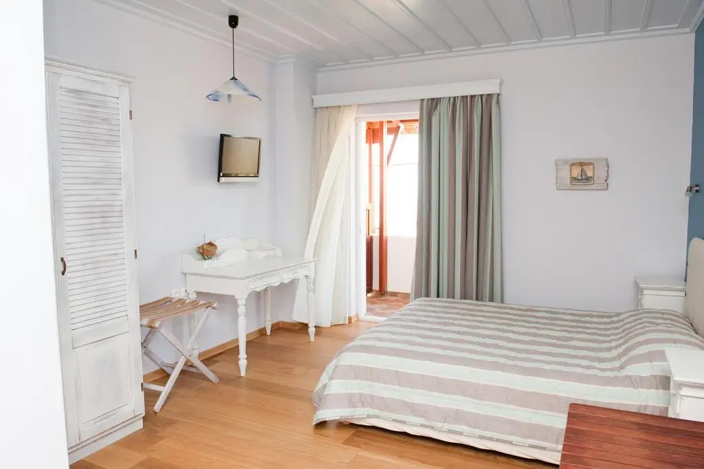 Zorbas Apartments
