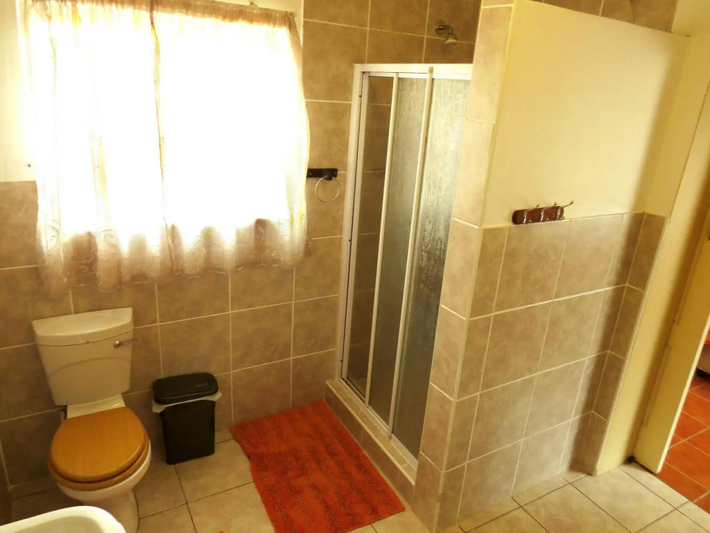JoThams Bed & Breakfast or Self-catering