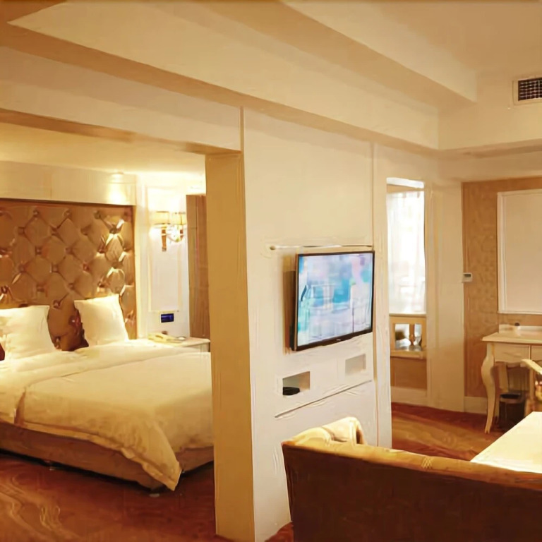 Merry Home Hotel