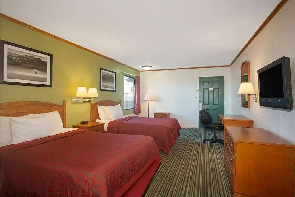 Economy Hotel Wichita- Florence St
