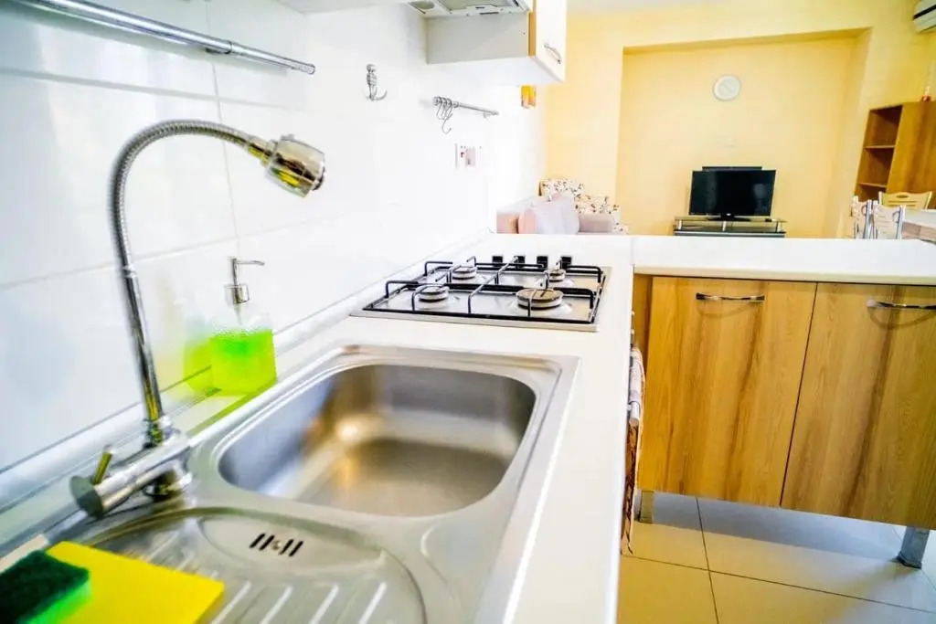 Beautiful Two-Bedroom Apartment near the Sea Sel 6-5