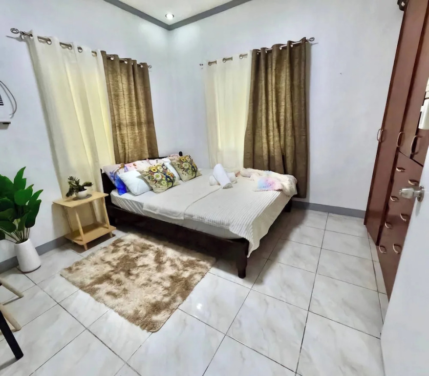 Bloomstone 3BR Family Suite Comfort & Convenience in General Santos City