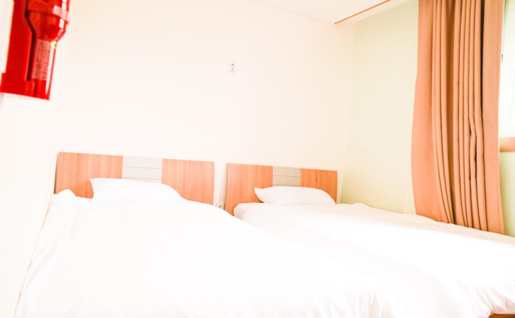 Rgb House Hostel