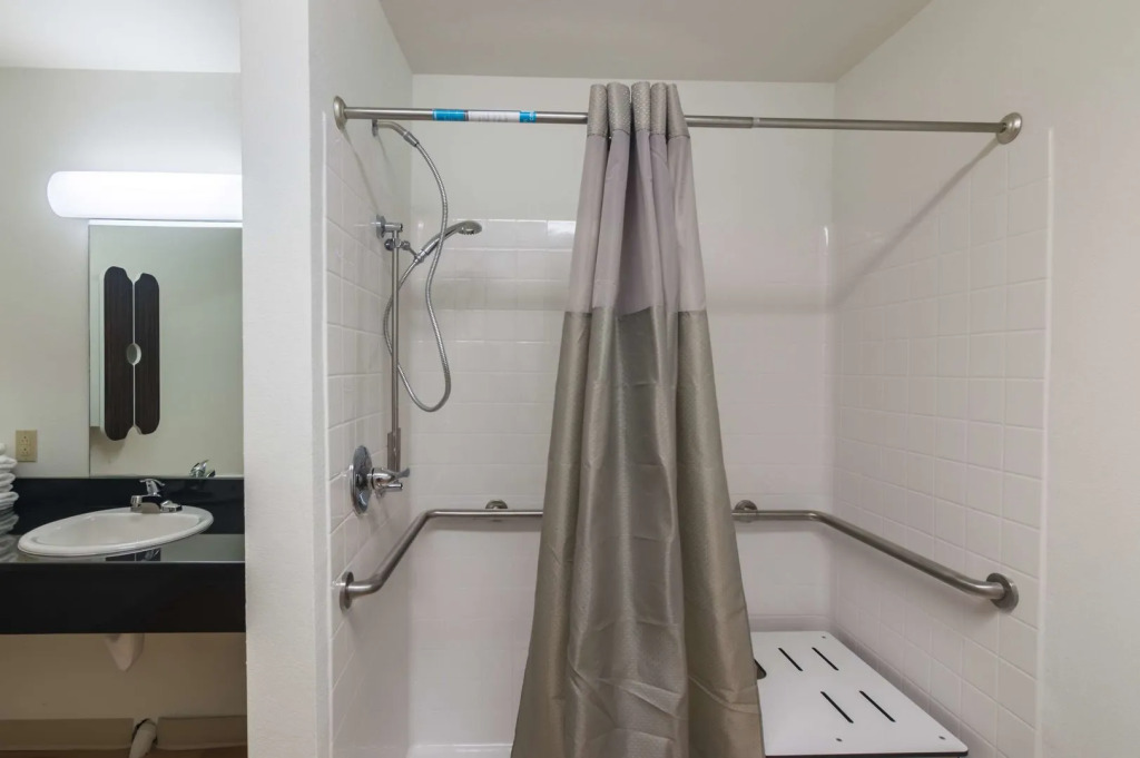 Days Inn & Suites by Wyndham Colorado City/I-20