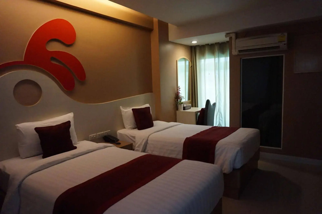 SF Biz Hotel