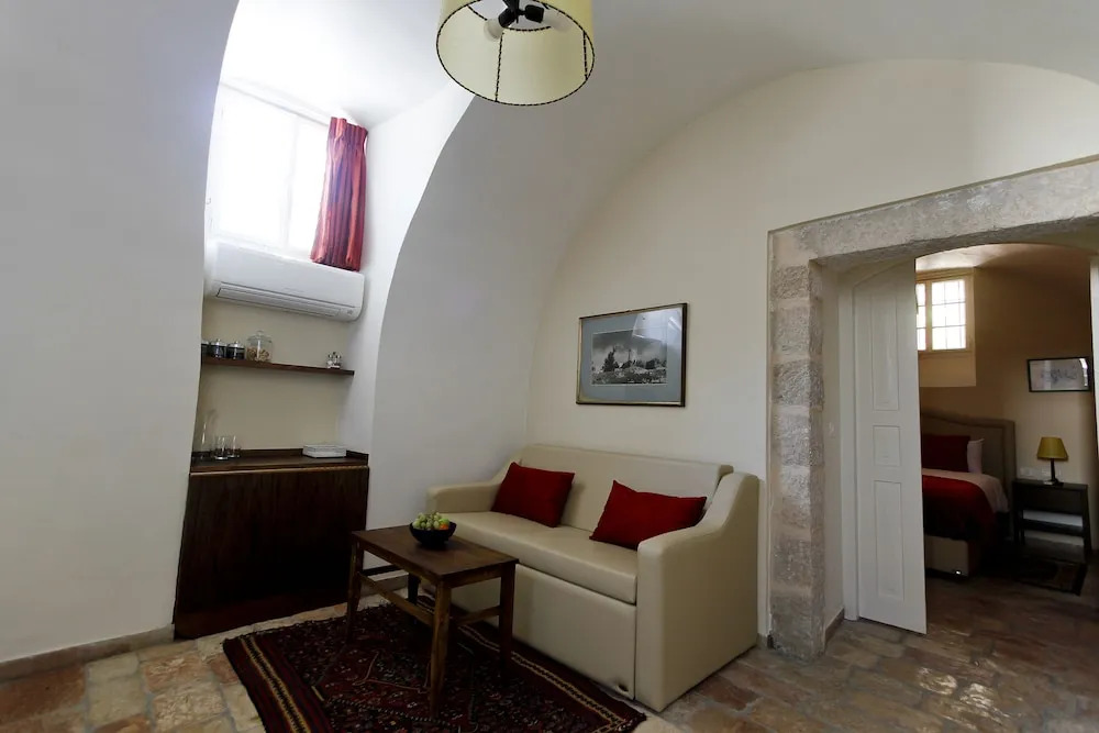 The Templer Inn