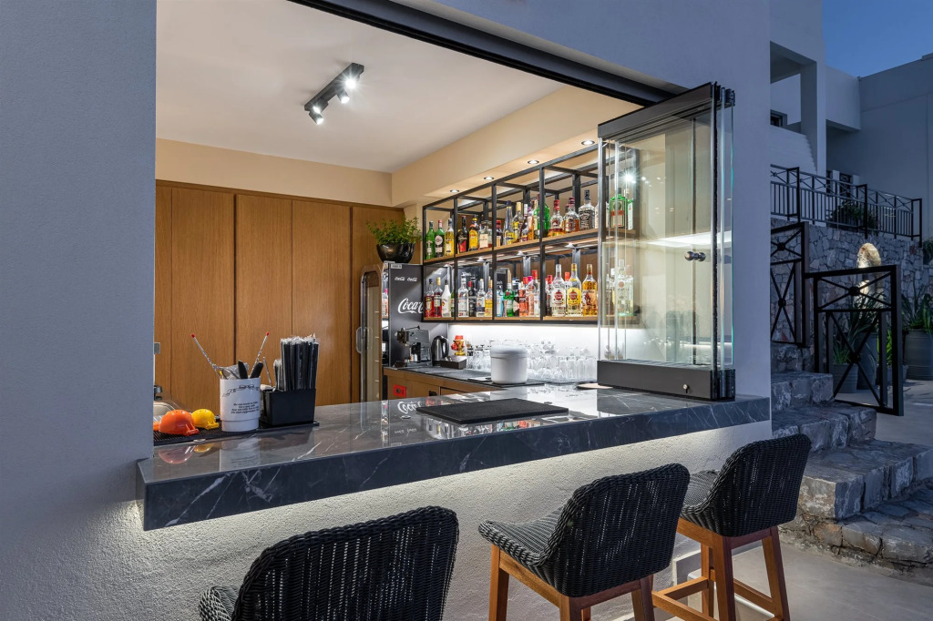 Minois Boutique Hotel