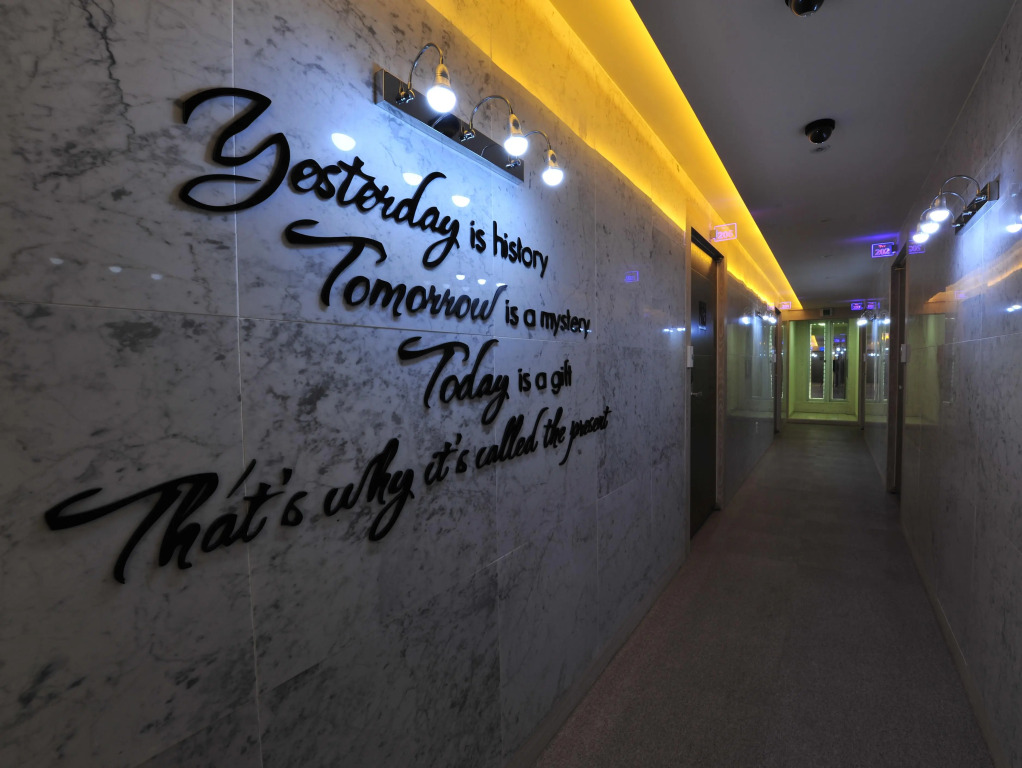 Ytt Hotel
