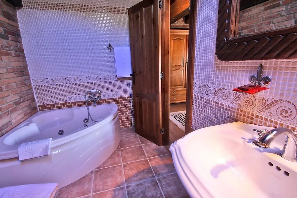 Posada Medieval El Manjon