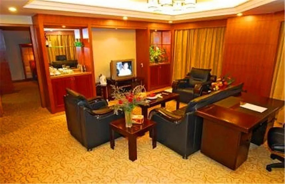 Adange Hotel