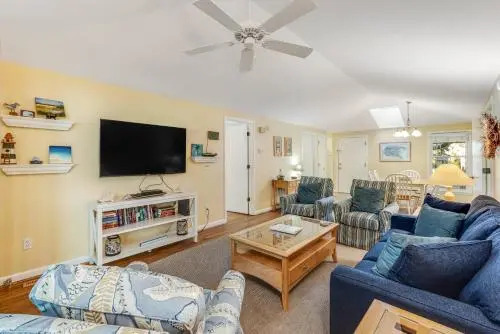 Summerwind Cottage 1157