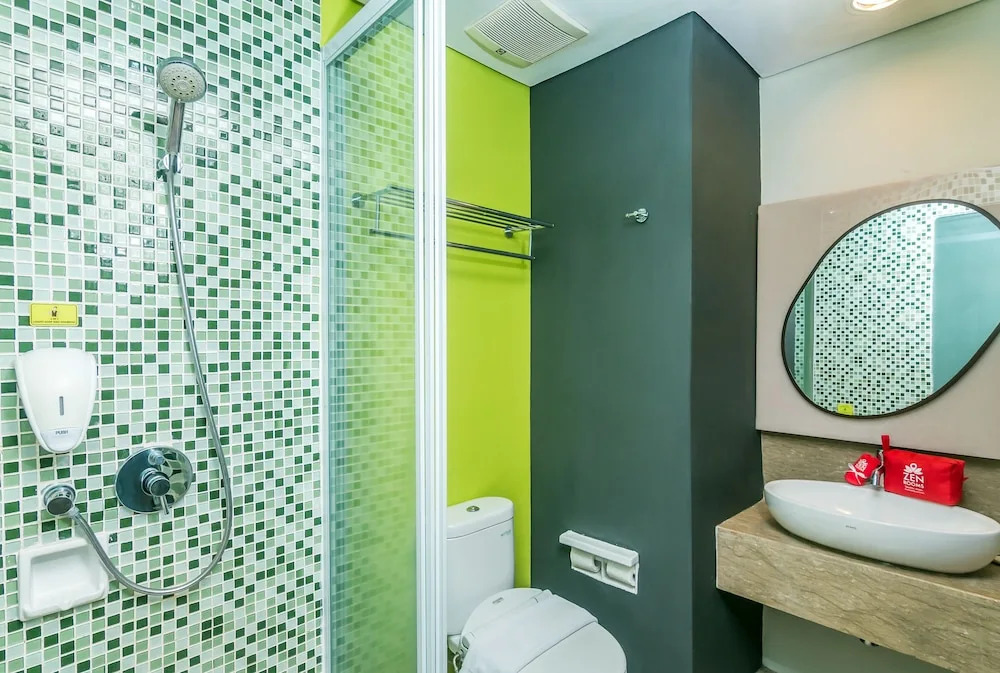 ZEN Rooms Legian Werkudara