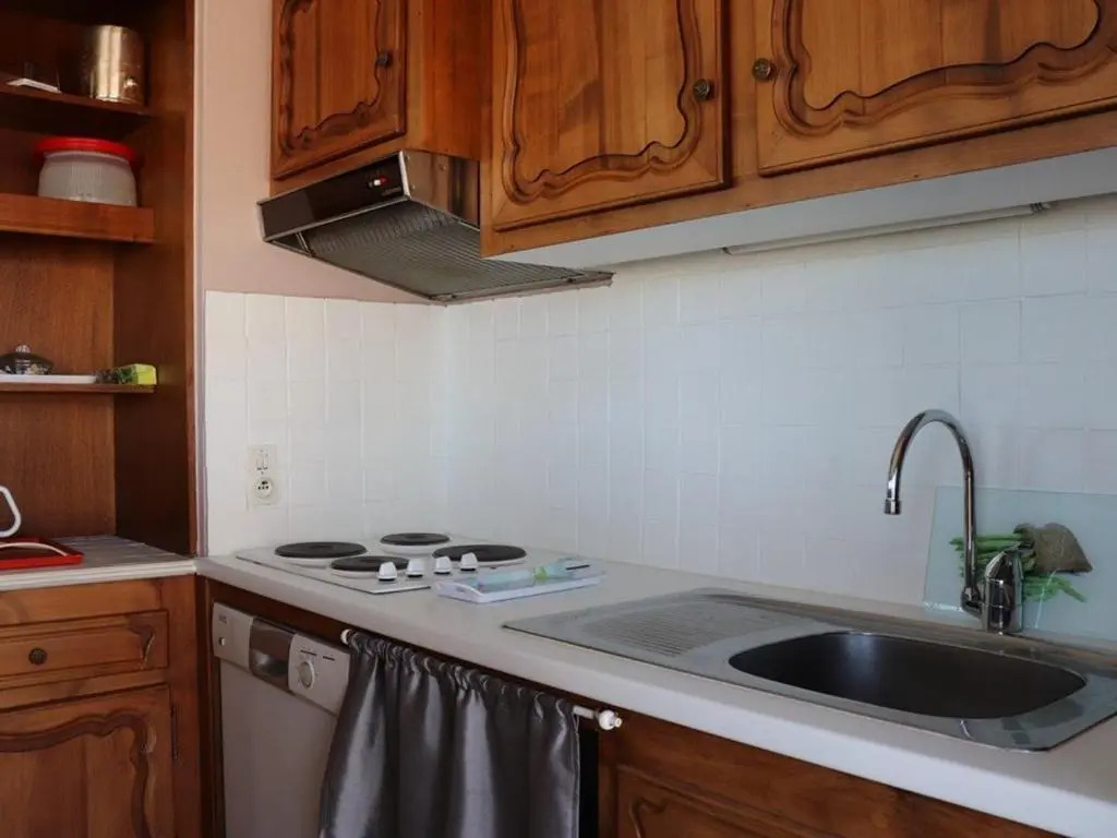 Appartement Cavalaire-sur-Mer, 3 pièces, 6 personnes - FR-1-100-225