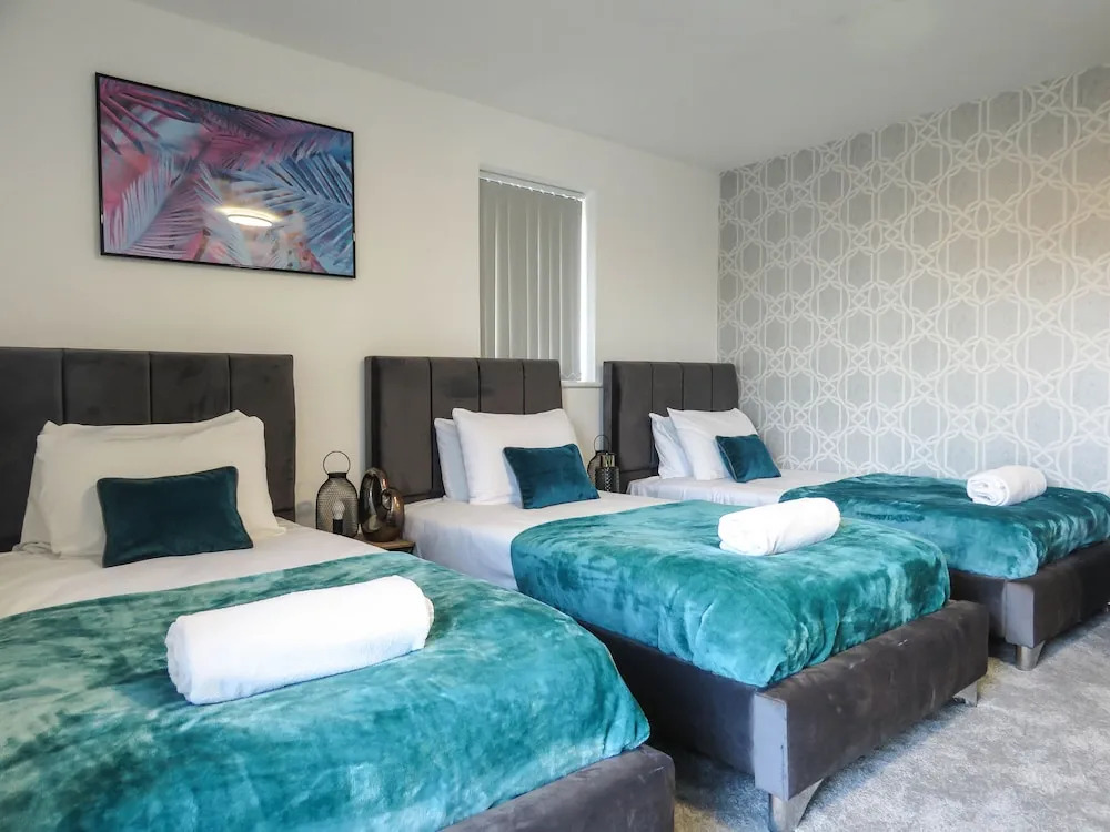 Tudors eSuites City Centre Apartment