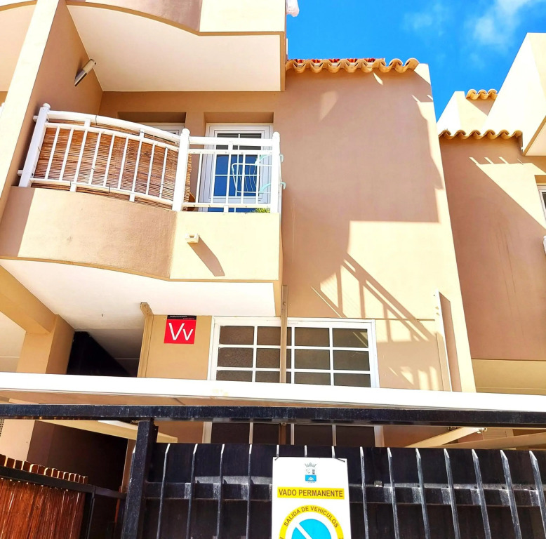 ELEGANT 2 BEDROOMS, Wifi free