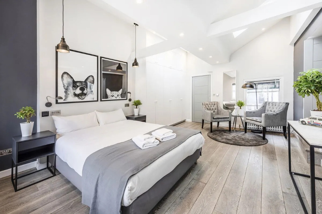 BE: Wardour Street Apartments, London