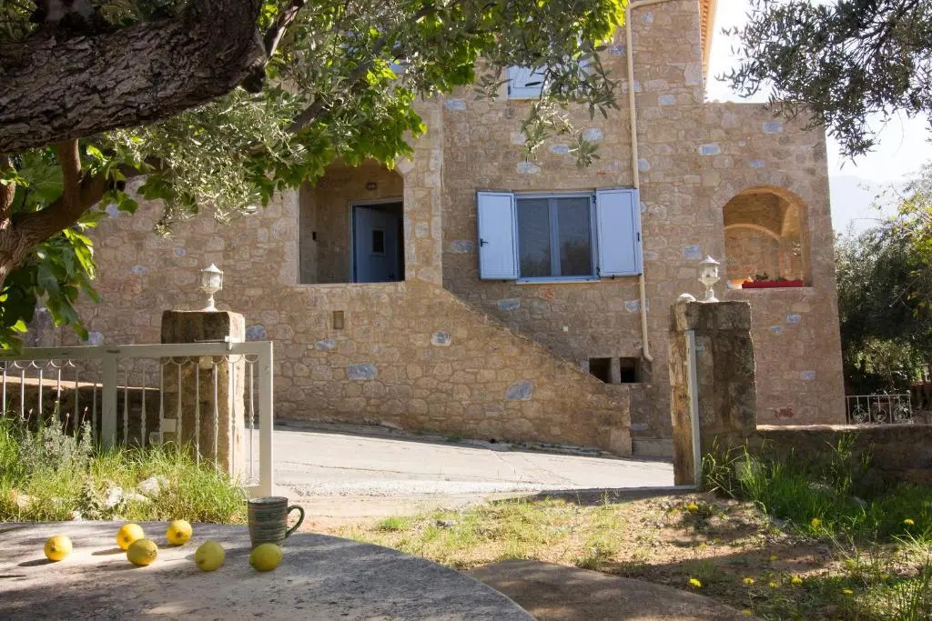 Orfeas Place