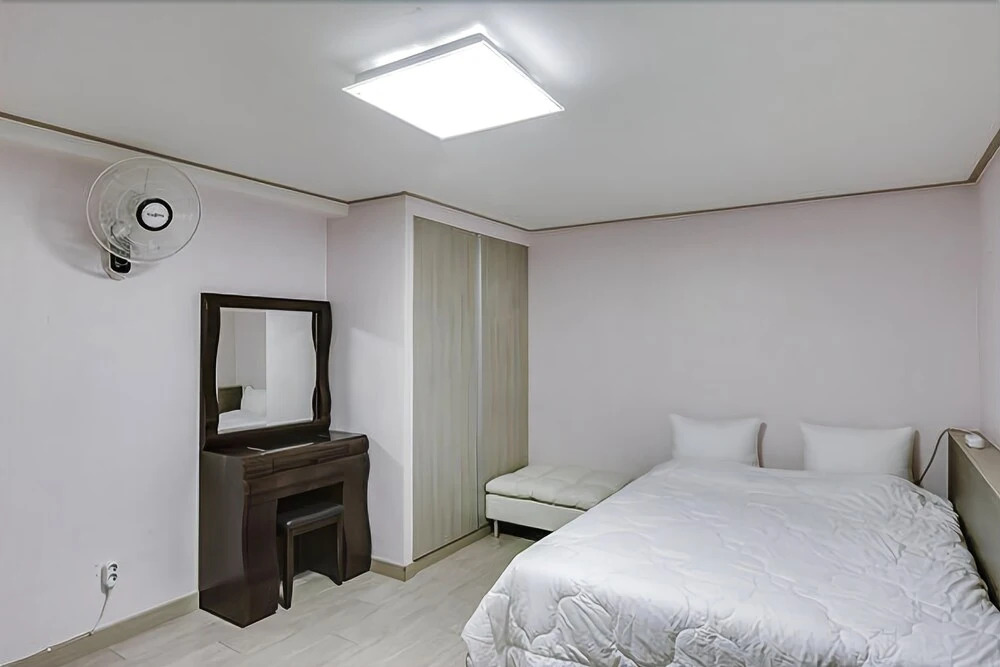 Yangpyeong Ssol House Pension