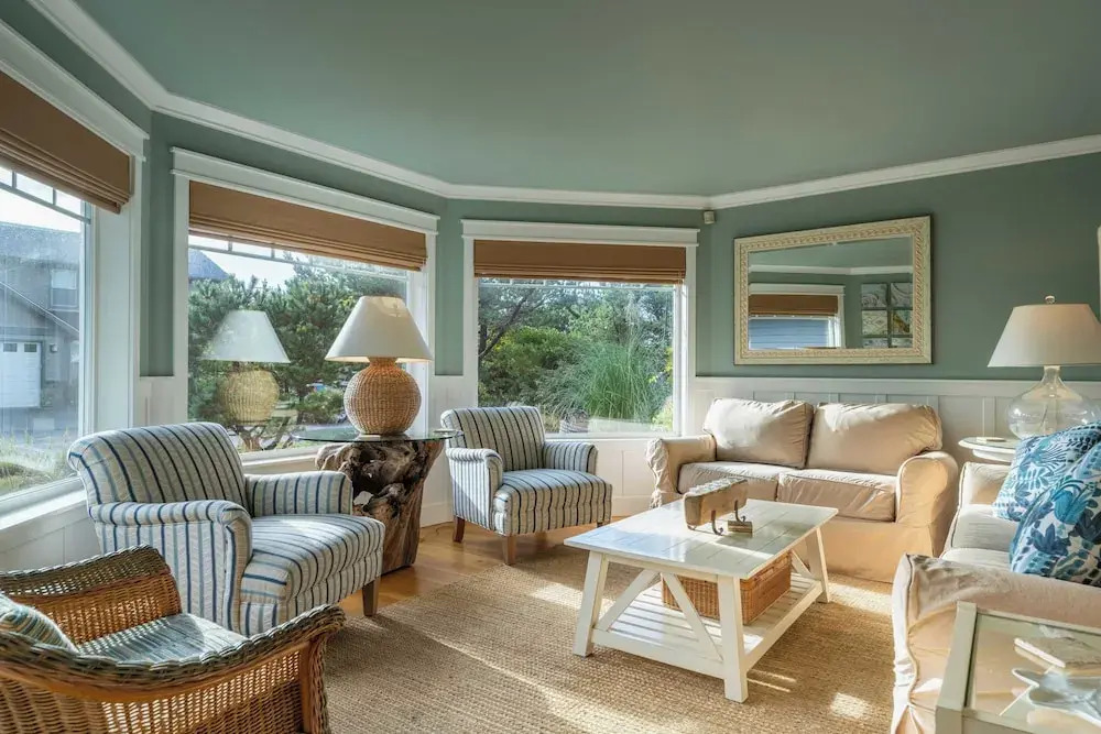 Truly a Treasure by Avantstay Walk to Beach, Patio