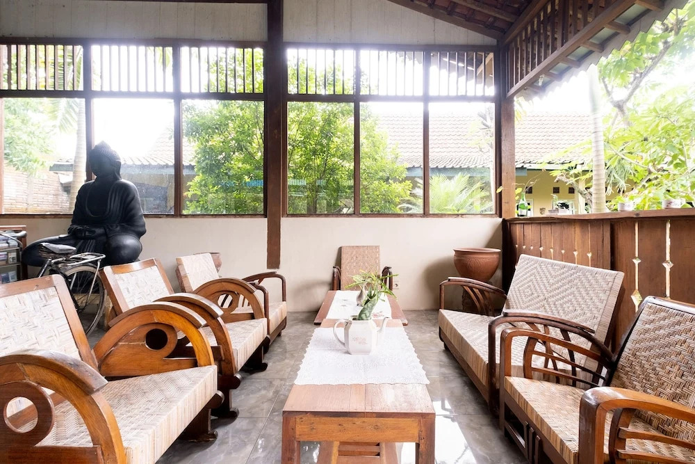 Mettaloka Guesthouse