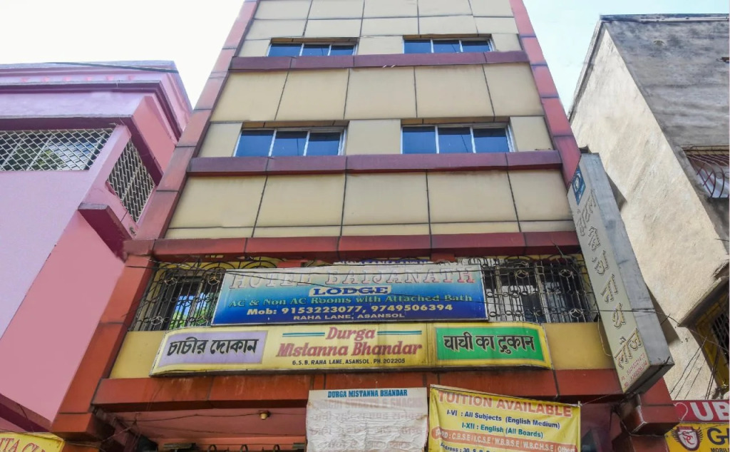 Hotel Roshan By OYO Rooms