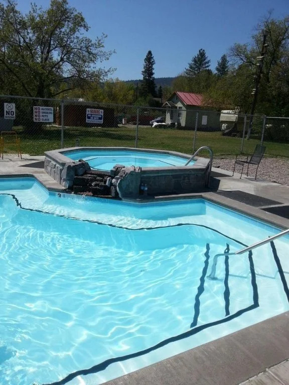 Symes Hot Springs Hotel