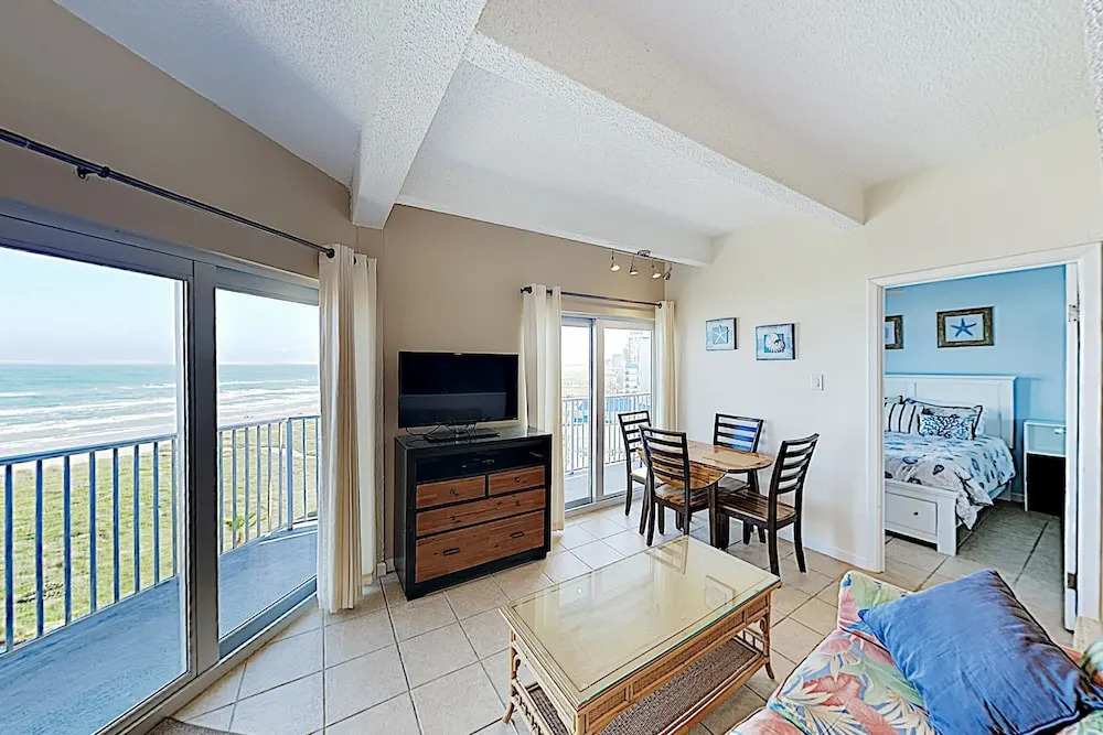 Sparkling Gulf-front W/ Pool & Hot Tub 2 Bedroom Condo