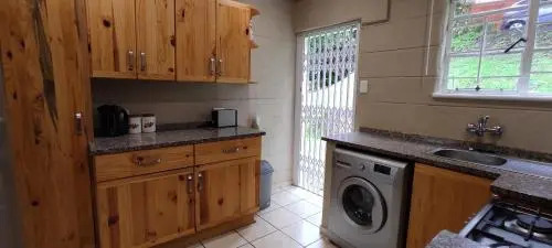 19 Marina Glen