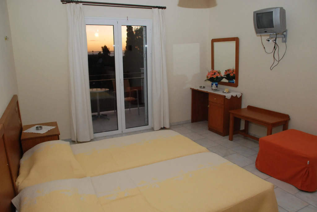 Barbara Studios & Apartments