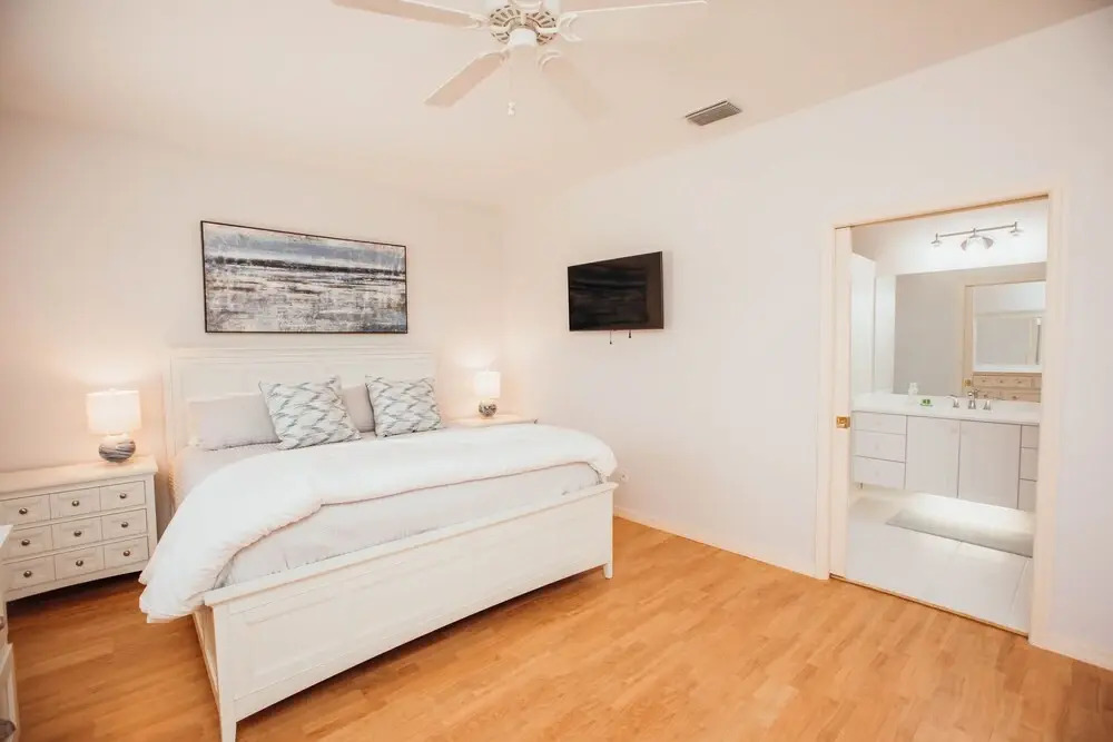 Olive Ct. 950 Marco Island Vacation Rental 5 Bedroom Home by Redawning