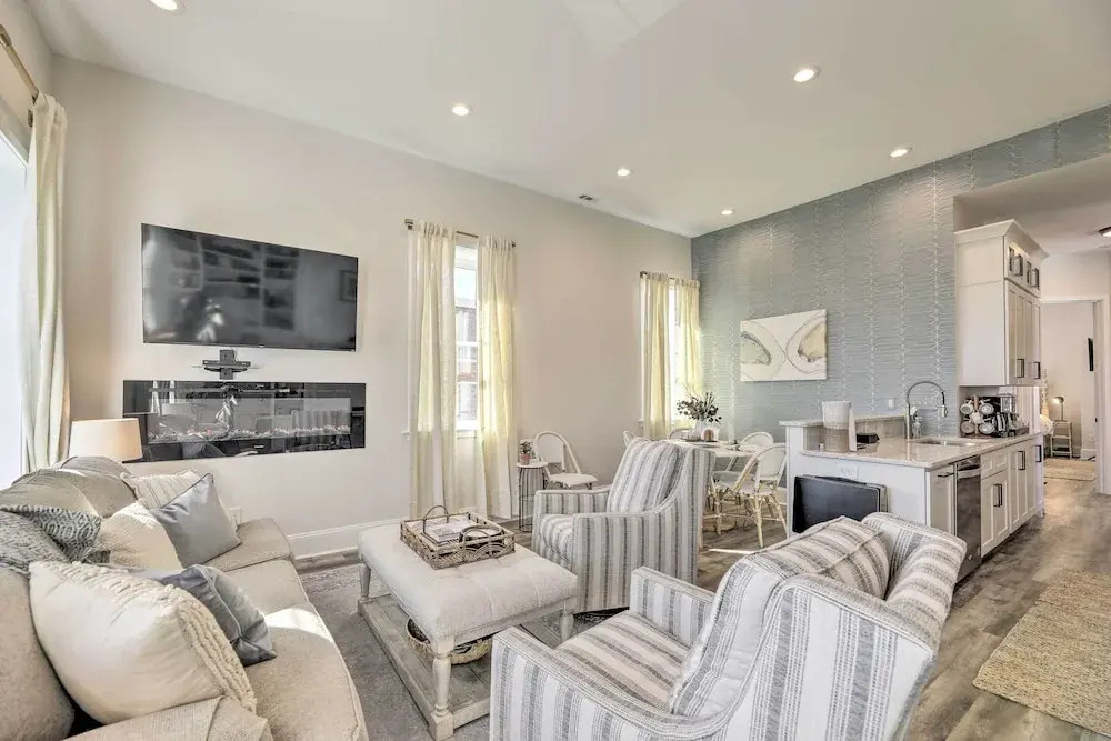 The Beaufort Flat Near Downtown & Waterfront!