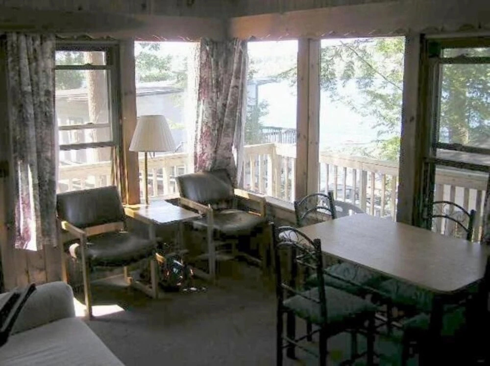 Lazy E Motor Inn
