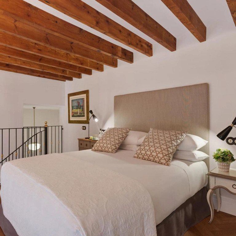 Hotel Gloria de Sant Jaume