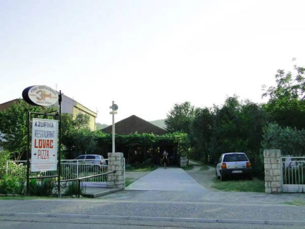 B&B Lovac Pool & Spa
