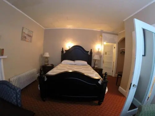 Kalorama Guest House