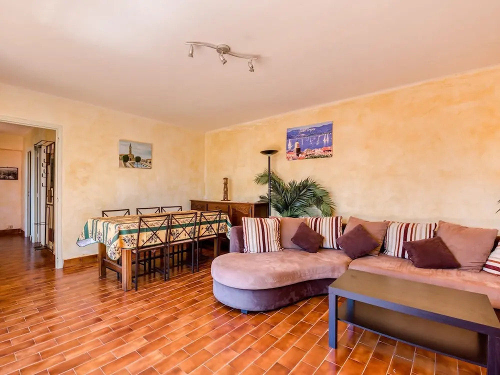 Cozy Holiday Home in Cogolin with Private Pool