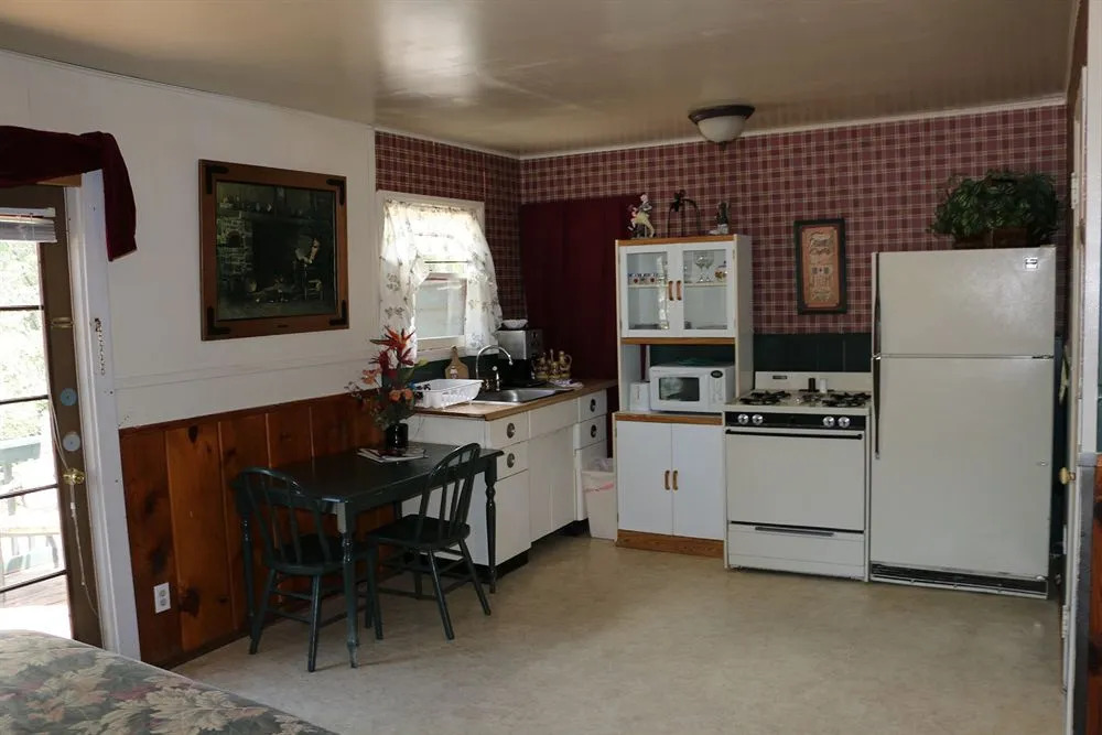 Apple Creek Cottages
