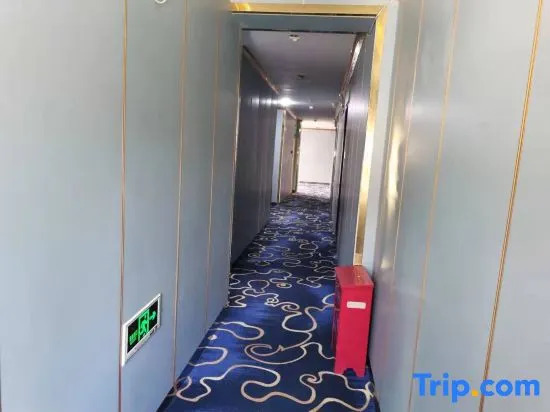 Xinmeijia Business Hotel (Huatian Town)